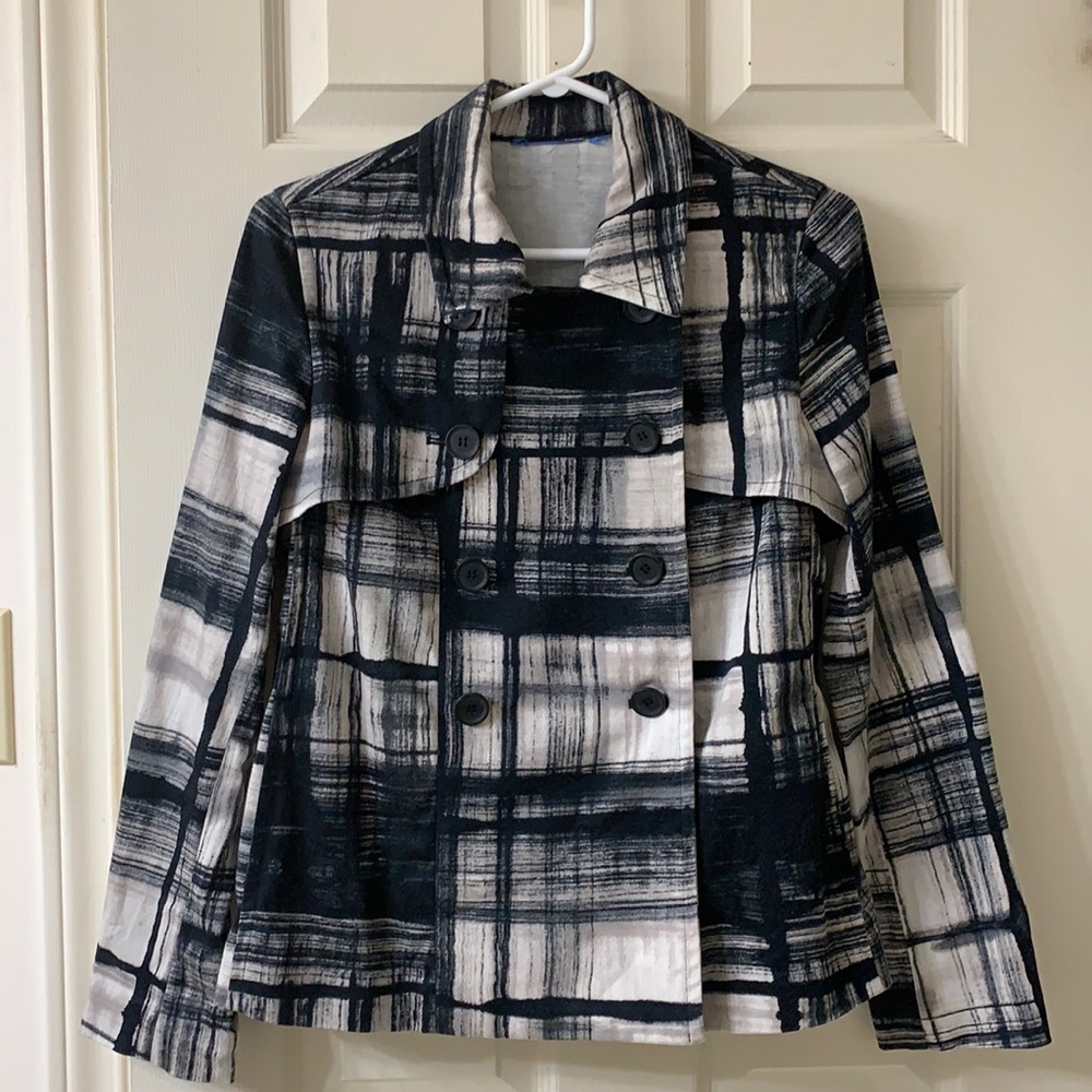 🌷3 for $25🌷Unbranded, US M, White & Black Plaid Double Breasted Light Jacket